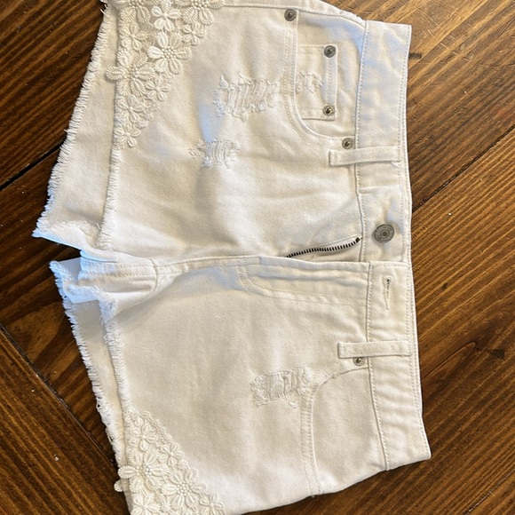 Mossimo High Rise Shorts - Picture 4 of 8